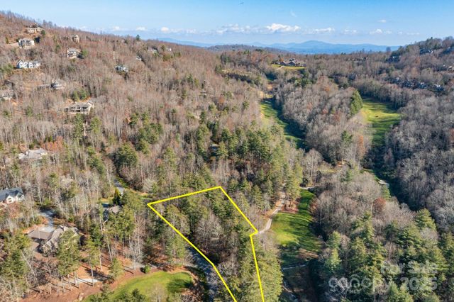 139 Chattooga Run 221, Hendersonville, NC 28739