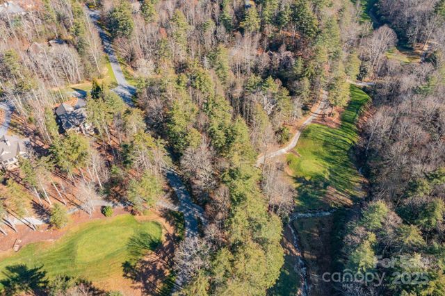 139 Chattooga Run 221, Hendersonville, NC 28739