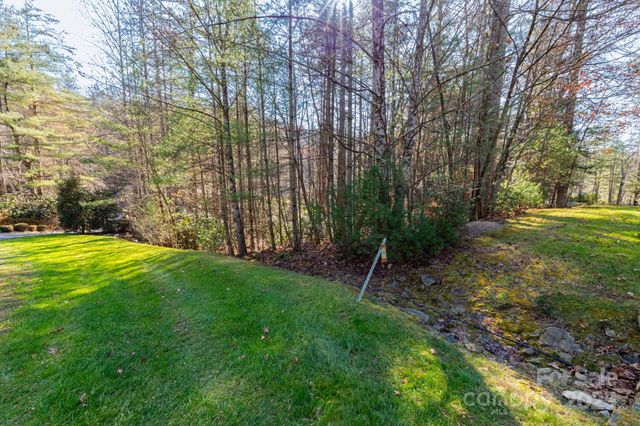 139 Chattooga Run 221, Hendersonville, NC 28739