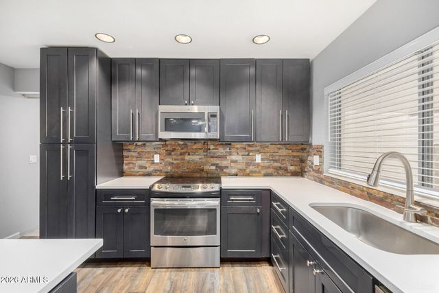 1340 E GARNET Circle, Mesa, AZ 85204