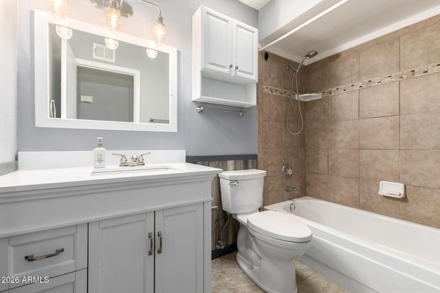 1340 E GARNET Circle, Mesa, AZ 85204