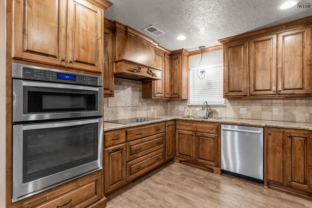 7 RAMONA COURT, Wichita Falls, TX 76310