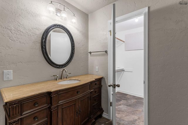 7 RAMONA COURT, Wichita Falls, TX 76310