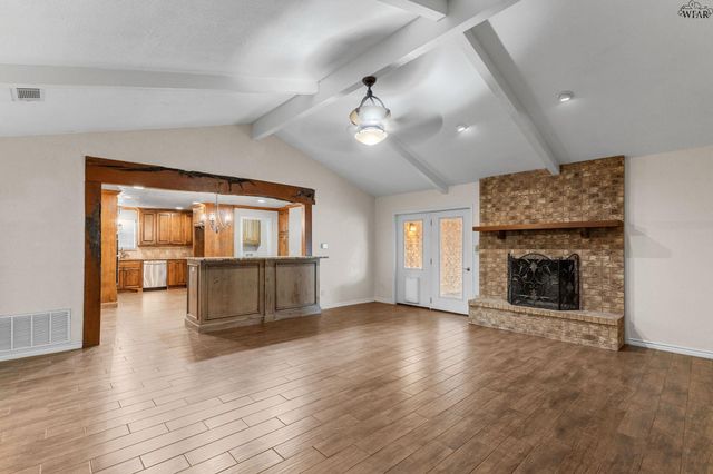 7 RAMONA COURT, Wichita Falls, TX 76310