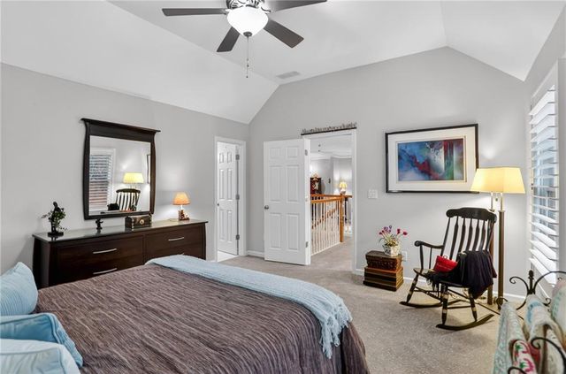 471 Vinings Estates SE Drive, Smyrna, GA 30126