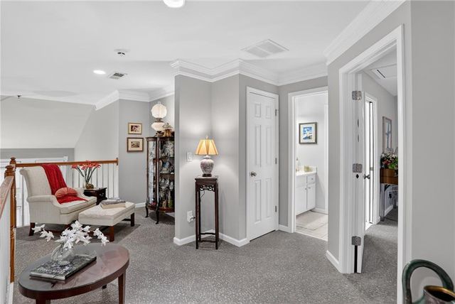 471 Vinings Estates SE Drive, Smyrna, GA 30126