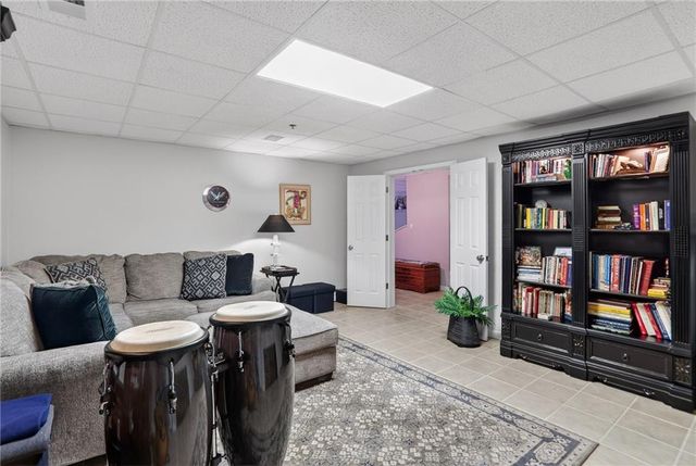 471 Vinings Estates SE Drive, Smyrna, GA 30126