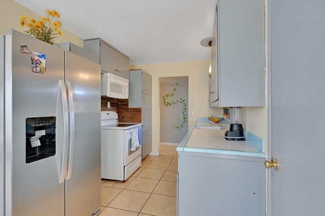 785 regent Loop, Yuba City, CA 95991