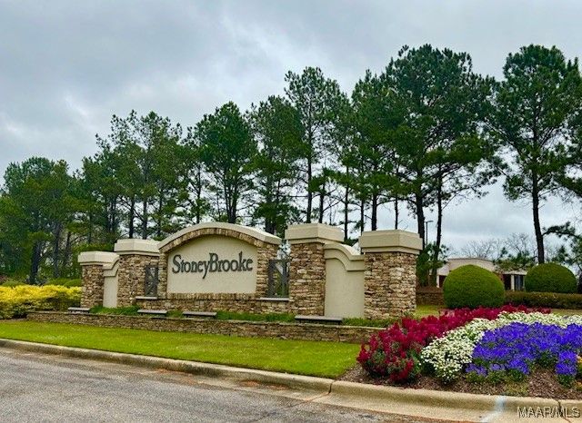 552 Glenmede Lane, Montgomery, AL 36117