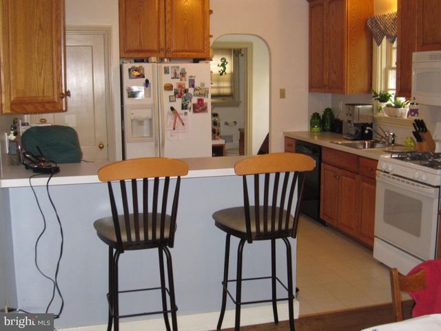 1504 ESBENSHADE RD, Lancaster, PA 17601