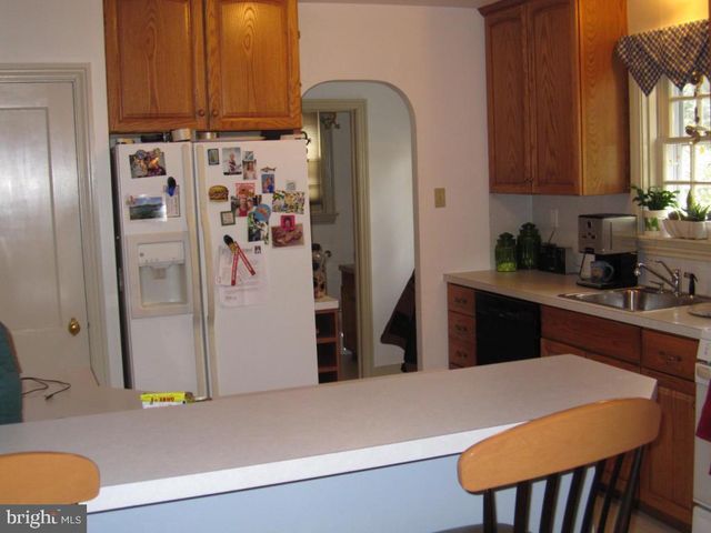 1504 ESBENSHADE RD, Lancaster, PA 17601