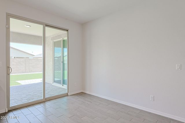 17435 W LAURIE Lane, Waddell, AZ 85355