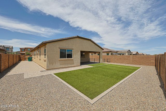 17435 W LAURIE Lane, Waddell, AZ 85355