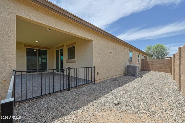 17435 W LAURIE Lane, Waddell, AZ 85355