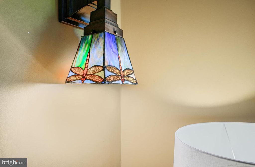 Image 86 of property listing at 207 HAWTHORNE RD, Baltimore, MD 21210