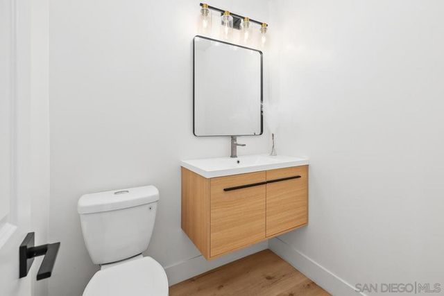 700 Selma, San Diego, CA 92114