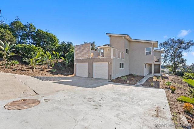 700 Selma, San Diego, CA 92114