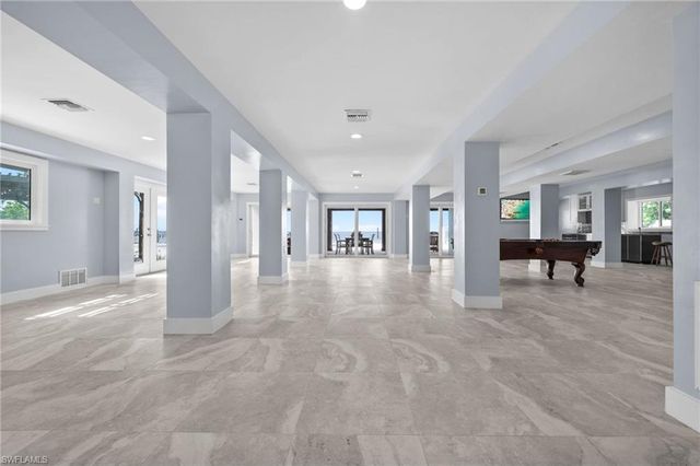 7660 Bocilla LN, Bokeelia, FL 33922