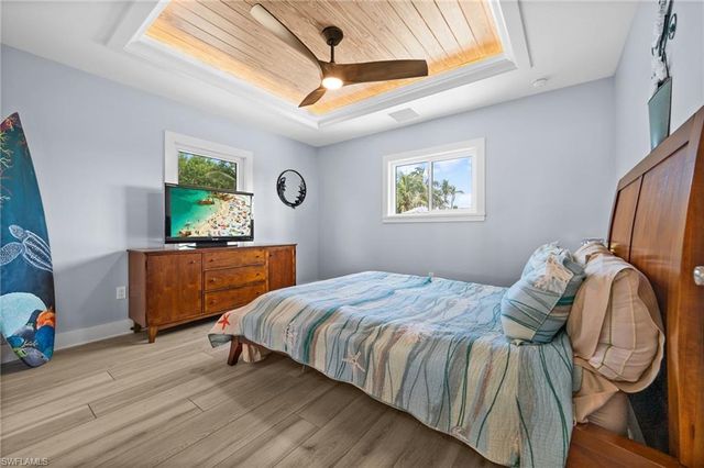 7660 Bocilla LN, Bokeelia, FL 33922