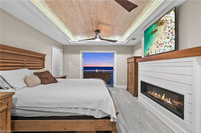 7660 Bocilla LN, Bokeelia, FL 33922