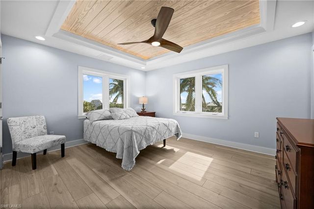 7660 Bocilla LN, Bokeelia, FL 33922