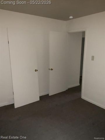 12152 Rutherford Street, Detroit, MI 48227