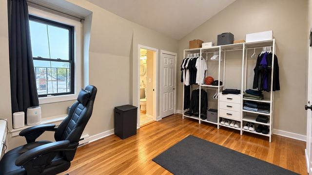 210 Washington Ave 4, Chelsea, MA 02150