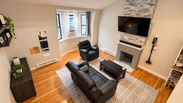 210 Washington Ave 4, Chelsea, MA 02150