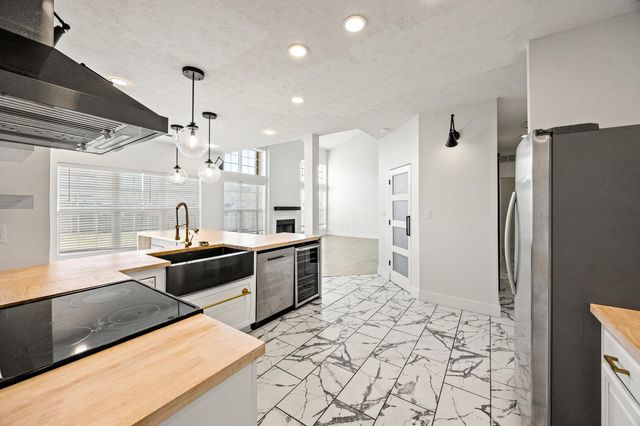 533 Thames Circle, Nicholasville, KY 40356