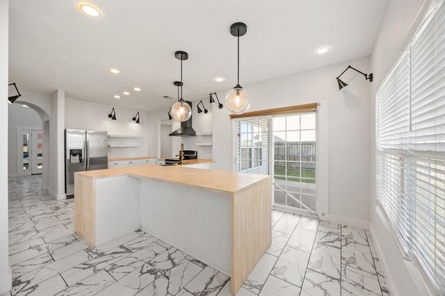 533 Thames Circle, Nicholasville, KY 40356