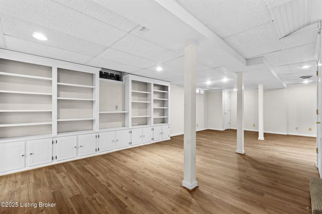 4506 Portico Ct, Louisville, KY 40299