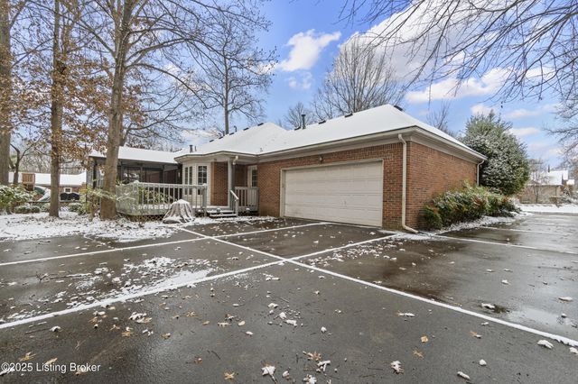 4506 Portico Ct, Louisville, KY 40299