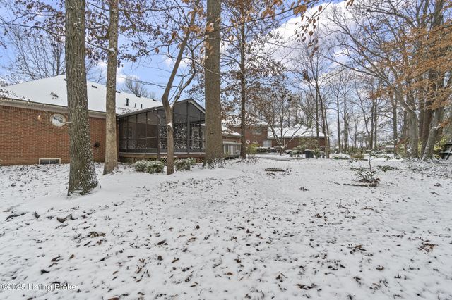 4506 Portico Ct, Louisville, KY 40299