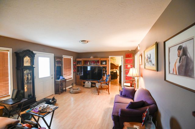 353 Stevens Cir, Lafayette, TN 37083