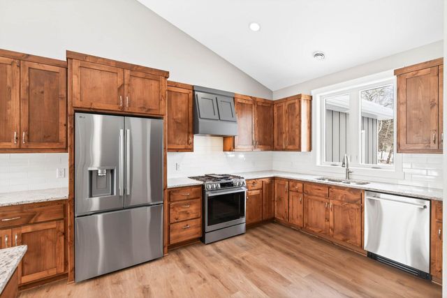 18986 Jackson Street NE, East Bethel, MN 55011