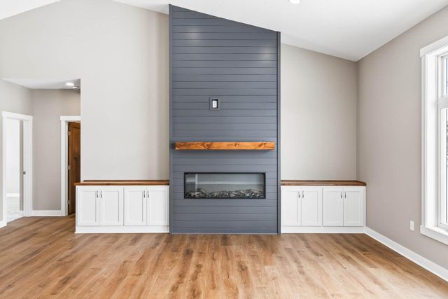 18986 Jackson Street NE, East Bethel, MN 55011