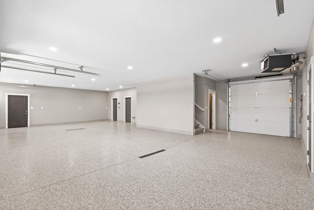 18986 Jackson Street NE, East Bethel, MN 55011