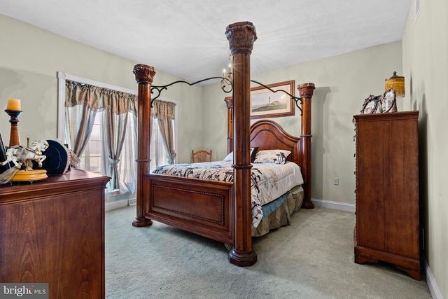 334 ROLLING LN, Abbottstown, PA 17301