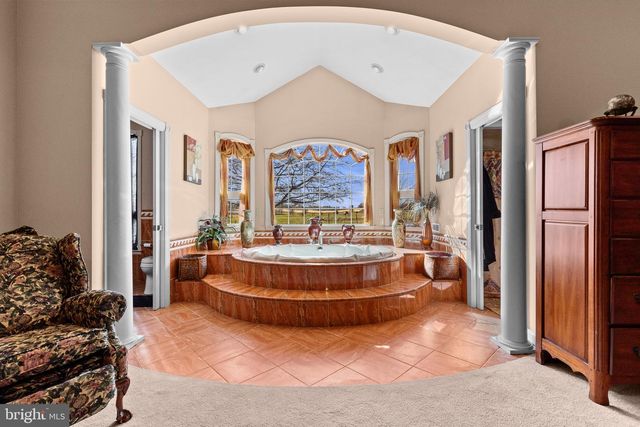 334 ROLLING LN, Abbottstown, PA 17301