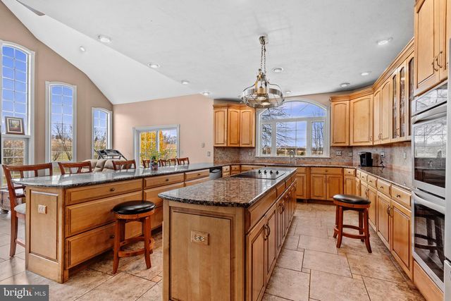 334 ROLLING LN, Abbottstown, PA 17301