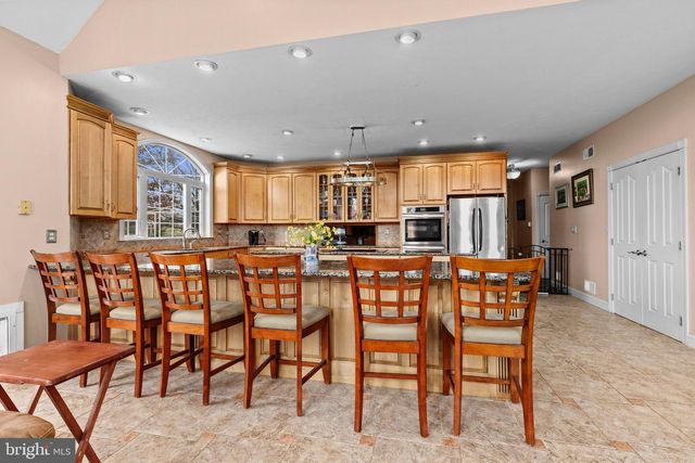 334 ROLLING LN, Abbottstown, PA 17301