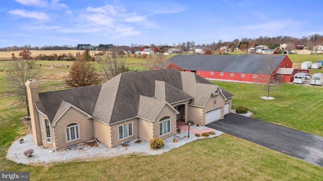 334 ROLLING LN, Abbottstown, PA 17301