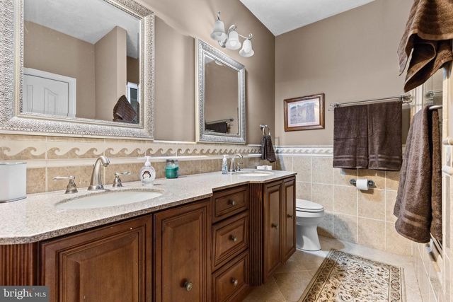 334 ROLLING LN, Abbottstown, PA 17301