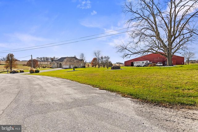 334 ROLLING LN, Abbottstown, PA 17301