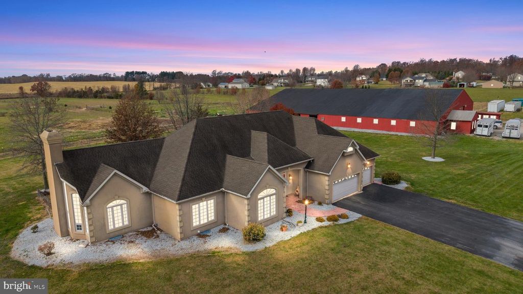 334 ROLLING LN, Abbottstown, PA 17301