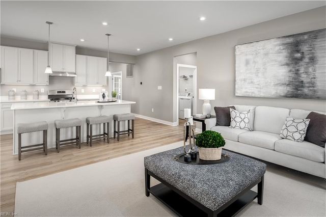 406 Tributary LN, Carrollton, VA 23314