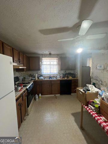 504 Village Square Court, Stone Mountain, GA 30083