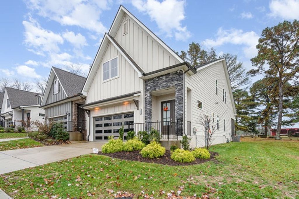 3058 Wiltshire Park Pl, Hermitage, TN 37076