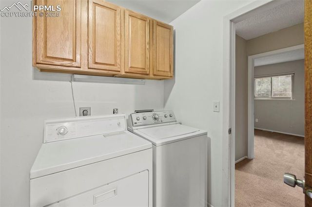 1869 Monterey Road, Colorado Springs, CO 80910