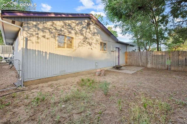 1869 Monterey Road, Colorado Springs, CO 80910